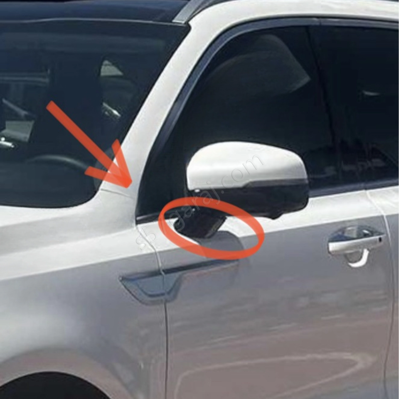 Kia Sorento Ayna Alt Plastik Parçası