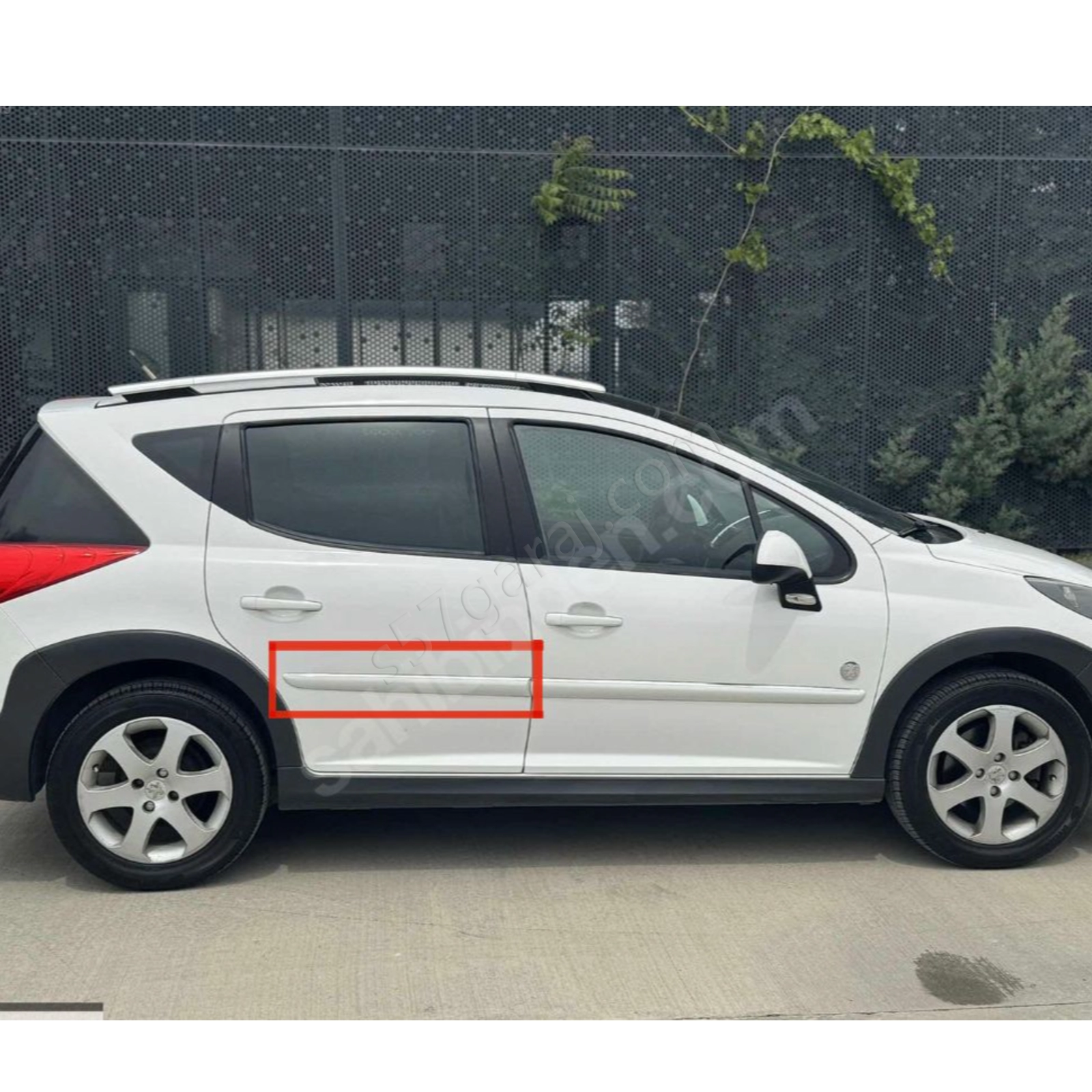 Peugeot 207 Sw Kapı Bandı