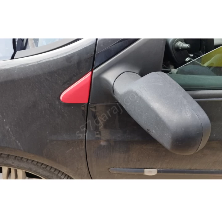 Renault Clio 3 Ayna Üçgeni Kapakları
