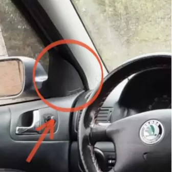 Skoda Octavia Tweeter Hoperlör Çerçevesi resim1