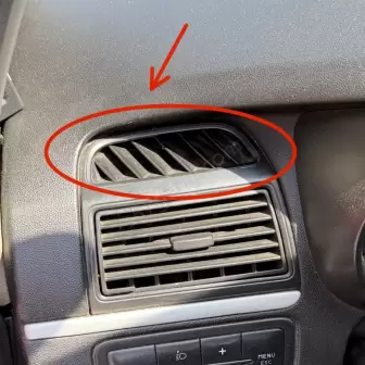 Fiat Linea Izgara Havalandırma Çerçevesi resim 1