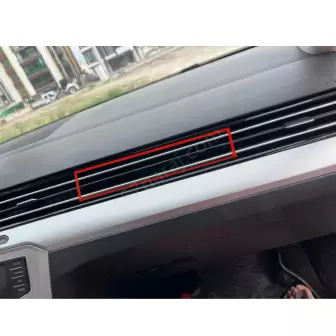 Volkswagen Passat B8 Torpido Üstü Izgara Çerçevesi resim1