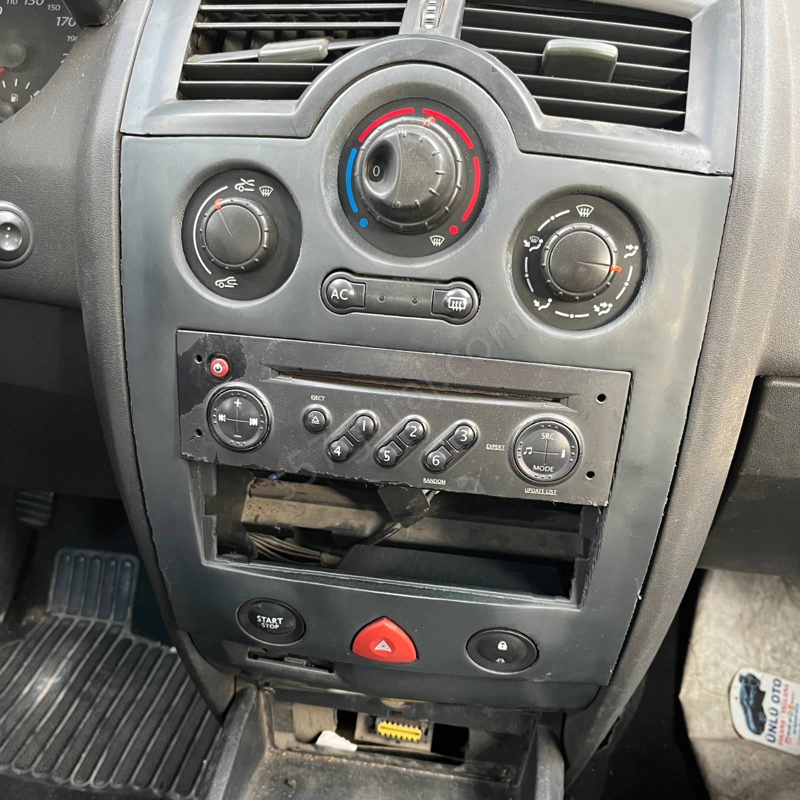 Renault Megane 2 Manuel Klima Çerçevesi