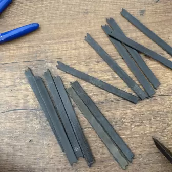 Volkswagen Passat B5-B5.5 Izgara Çubuğu 5 Ad resim 1