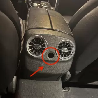 Mercedes W205 Arka Isıtıcı Izgara Kapağı resim 1