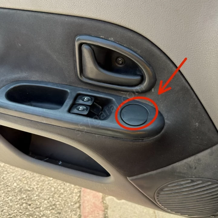 Renault Clio-Symbol-Thalia Cam Düğme Kapağı