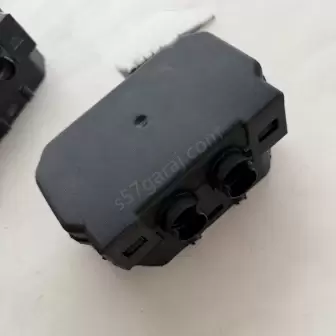 Volvo Tır Sigorta Kutu Kapağı 21999953 resim 2