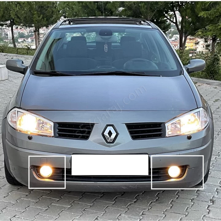 Renault Megane 2 Sis Farı Çerçevesi 2003-2006