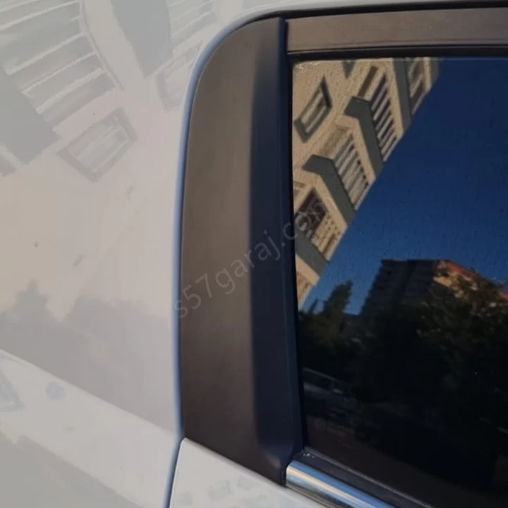 Kia Sportage Arka Dış Kaplama Plastiği