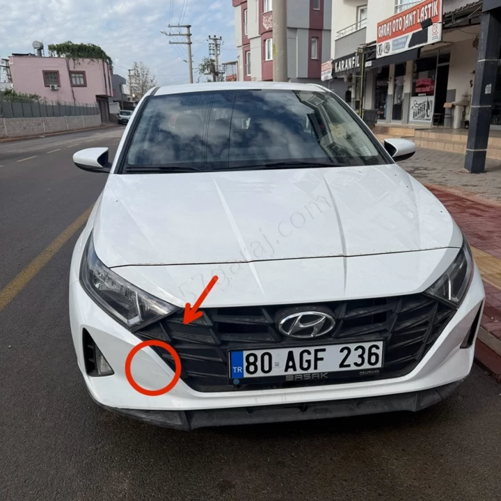 Hyundai İ20 Ön Tampon Çeki Demir Kapağı