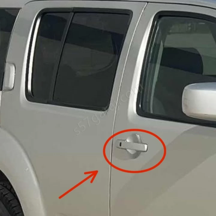 Nissan Pathfinder Kapı Kolu Kapağı