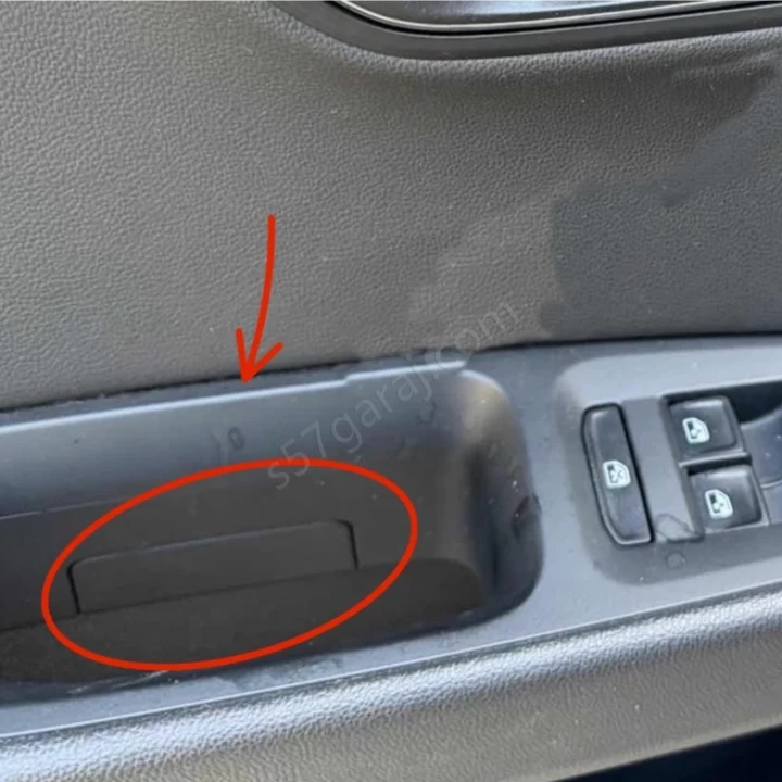 Seat Leon Kapı Kolu İç Kapağı 5F4867195L