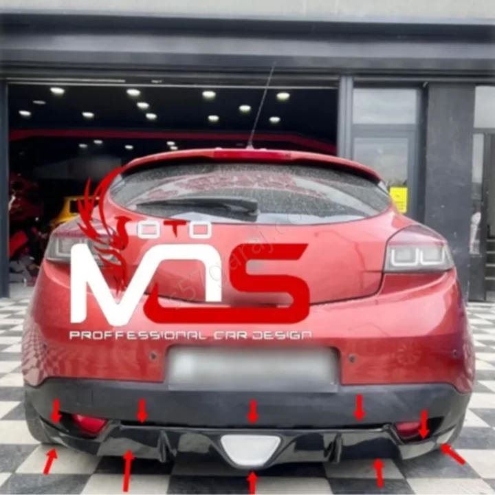 Renault Megane 3 Rs Görünümlü Difüzör
