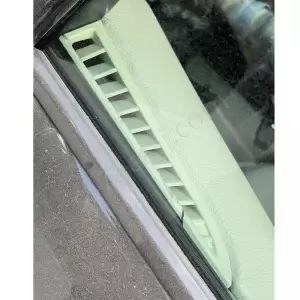 Bmw E63 E64 Yan Cam Izgarası resim1