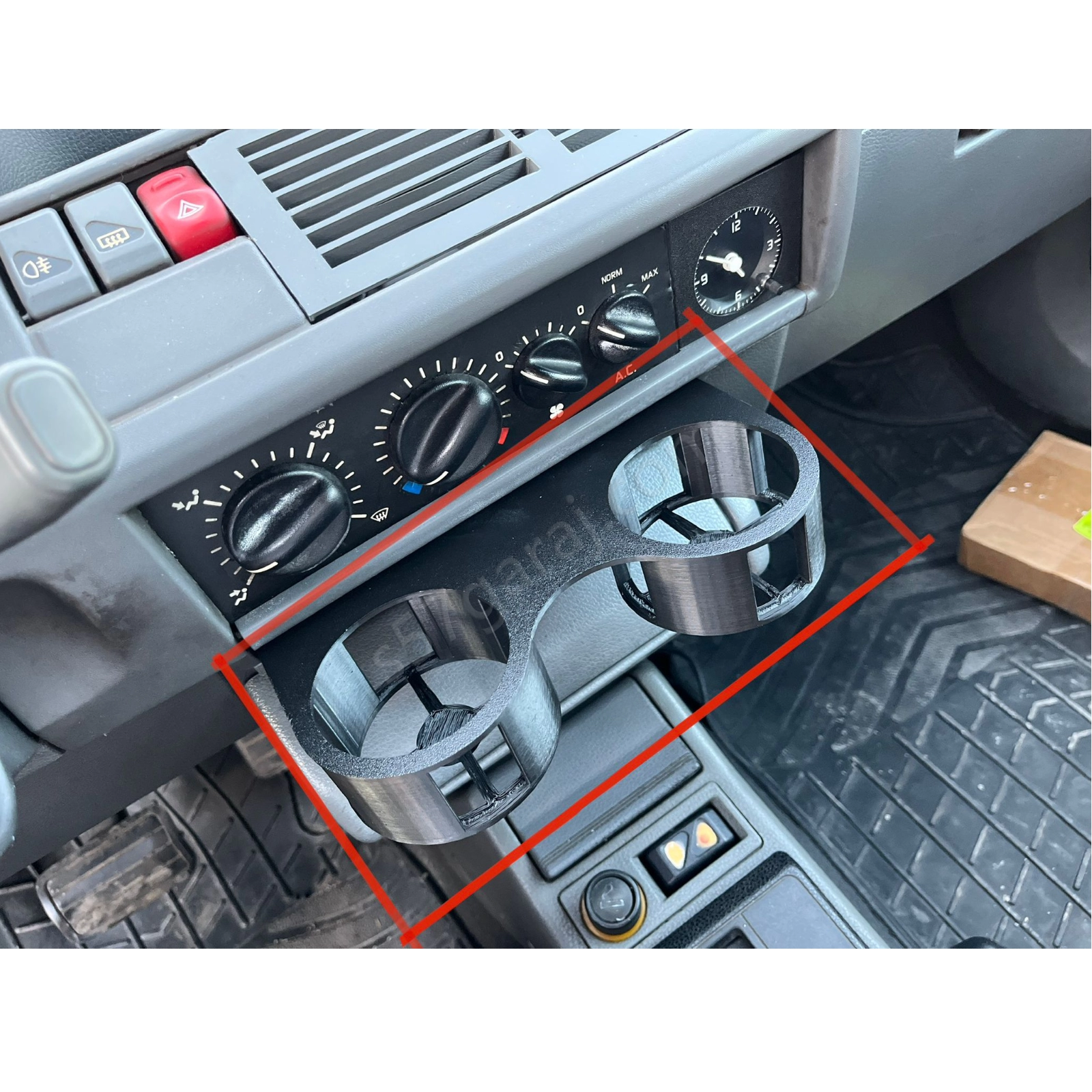 Renault Clio 1 1991-1998 Bardak Tutucu