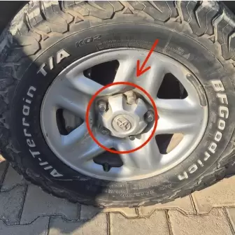 Toyota Land Cruiser Jant Göbeği resim 1