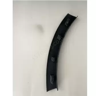 Ford Kuga Dodik Sağ Ön Ve Arka resim 1