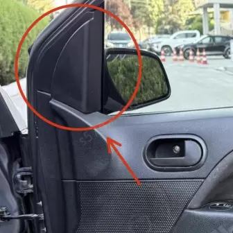 Ford Fiesta 2003-2009 İç Ayna Üçgeni resim 1