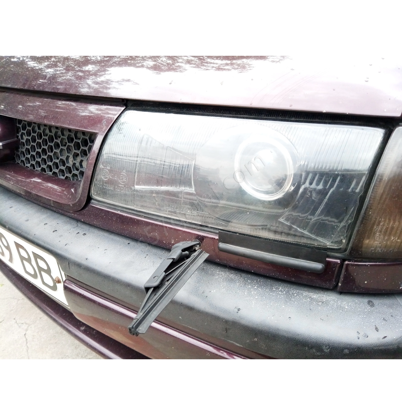Opel Vectra A Silecek Tutucu Plastik