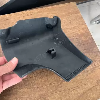 Ford Focus 2.5 St Marşpiyel Köşe Plastiği resim5