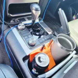 Toyota Land Coruiser Bardaklık resim2