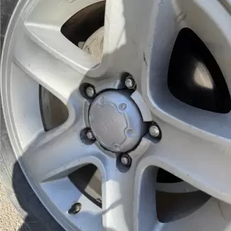 Suzuki Grand Vitara Jant Göbeği resim 2