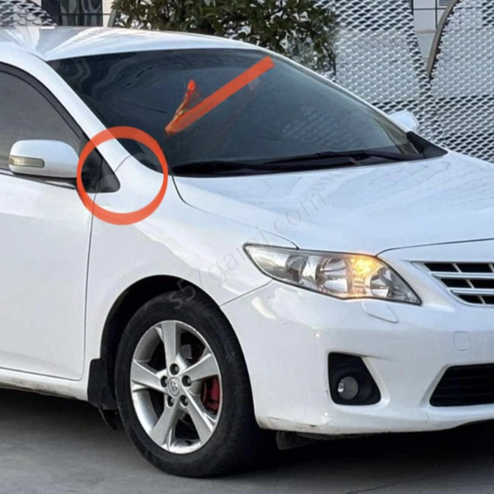 Toyota Corolla 2007-2011 Ayna Üçgeni