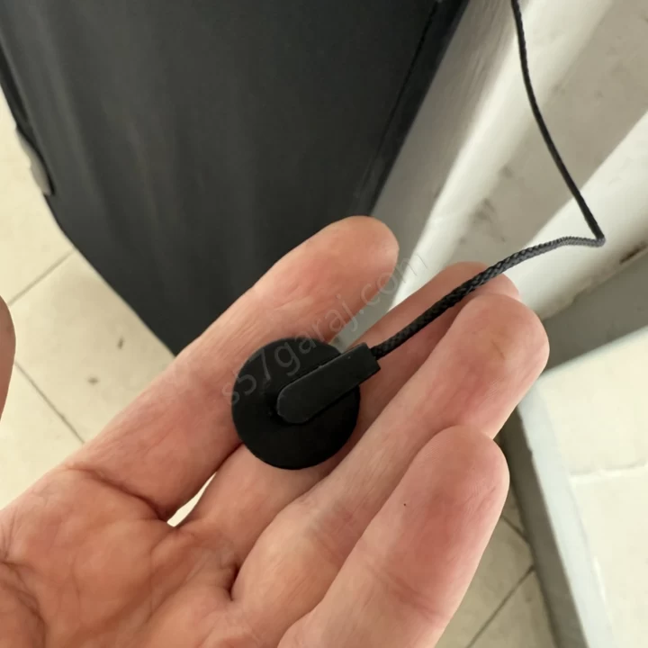 Ford Kuga Perde Bağlama Aparatı Plastiği