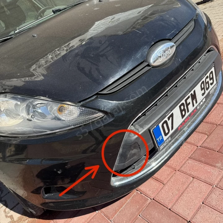 Ford Fiesta 2009-2017 Çeki Demir Kapağı 8A6917A989