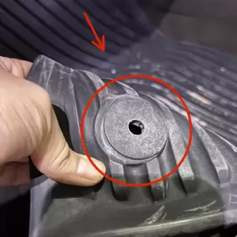 Audi A6 Paspas Tutucu Kapağı Plastiği resim 1