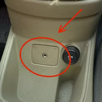 Ford Fiesta 2009-2012 Aux Kapağı resim 1