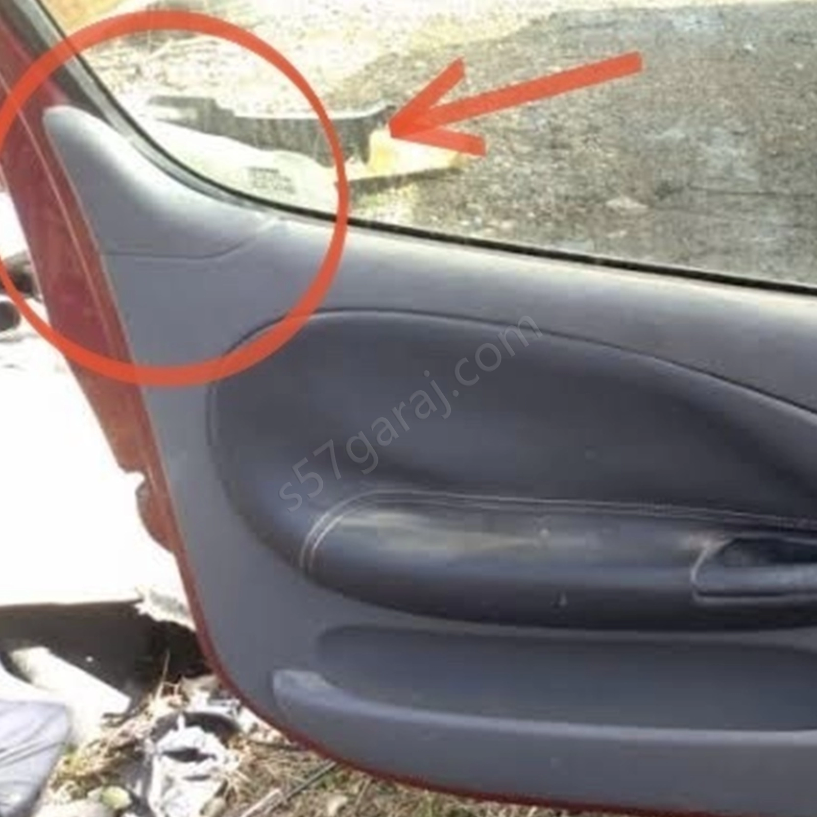 Renault Megane 1 Coupe İç Köşe Bagalit
