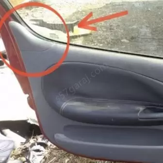 Renault Megane 1 Coupe İç Köşe Bagalit resim1
