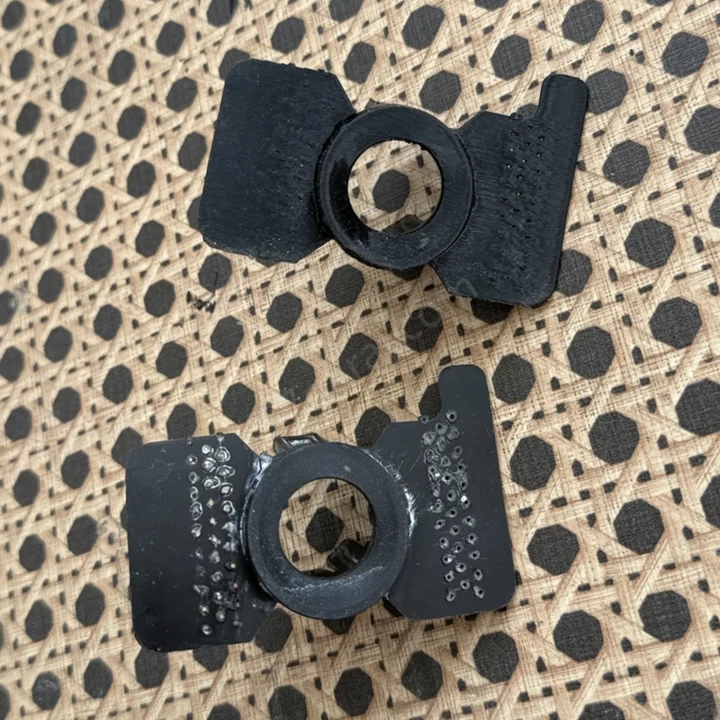 Dacia Duster Park Sensör Muhafazası 253A64185R