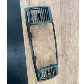 Toyota Corolla 2003-2007 Isıtıcı Izgara Çerçevesi resim2