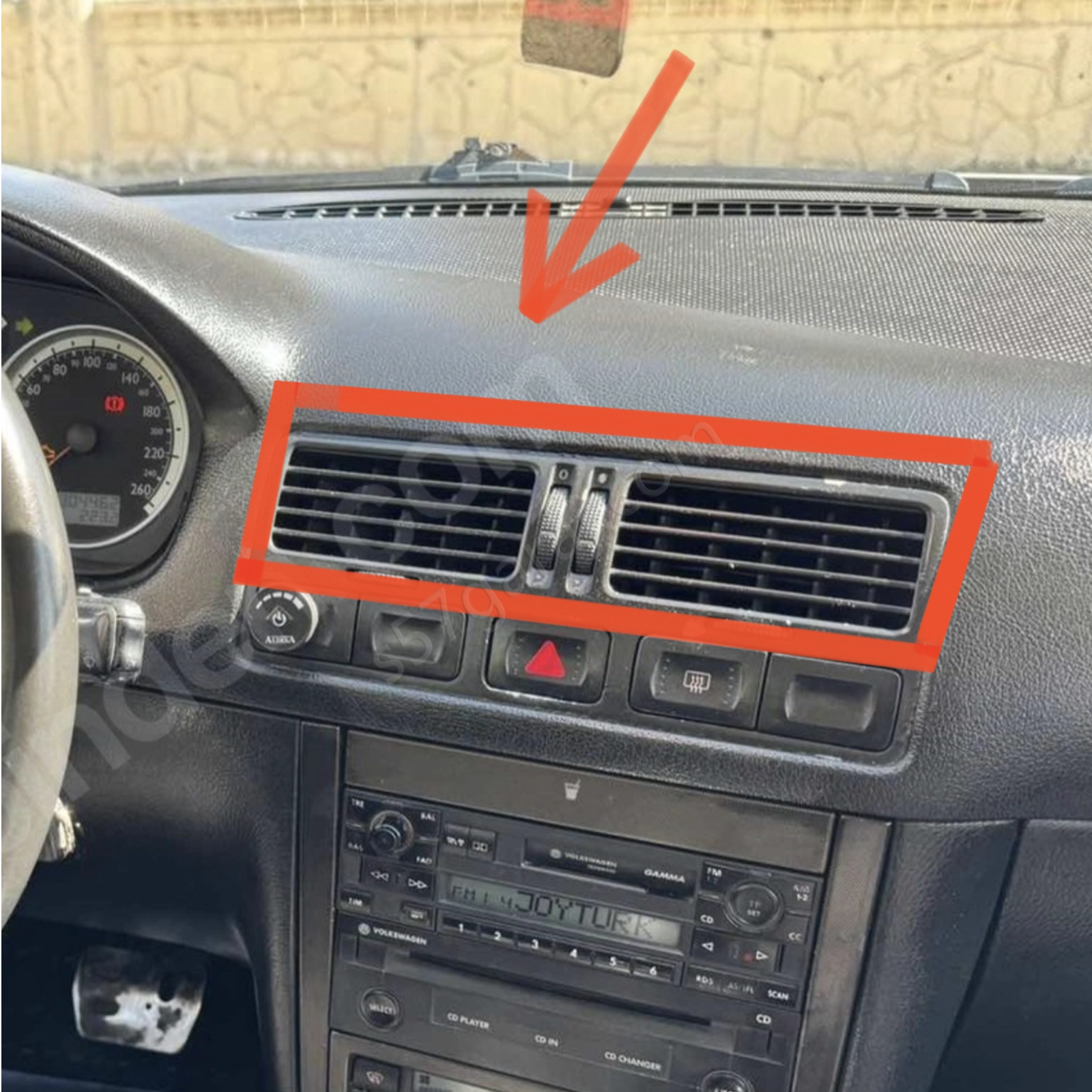 Volkswagen Bora Orta Havalandırma Çubukları