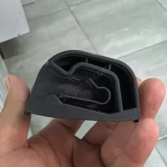 Audi A5 Paspas Tutucu Plastik Kapağı resim 2